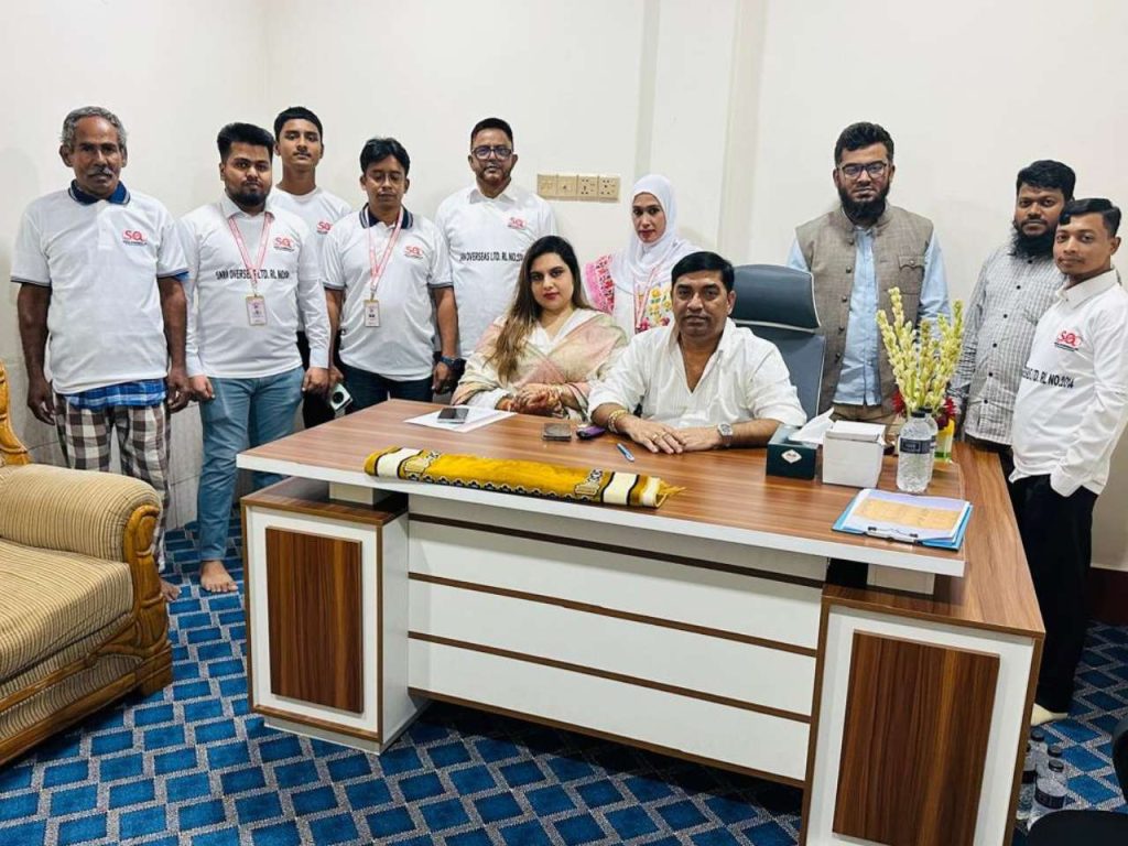 Sara Overseas Ltd team with over 20 years of recruitment expertise, showcasing a dedicated and experienced workforce in the recruitment industry.